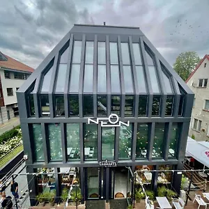 Lägenhetshotell Neon, Sopot