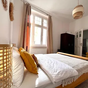 Agapella - Goyki 300 M From The Apartament